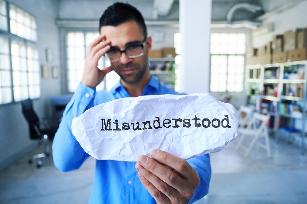 后见之明偏差：你真的“早就知道”吗？